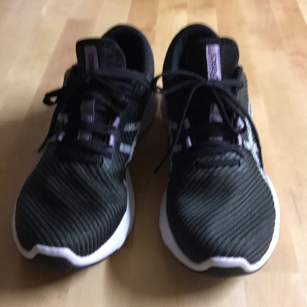Black womens asics size 9